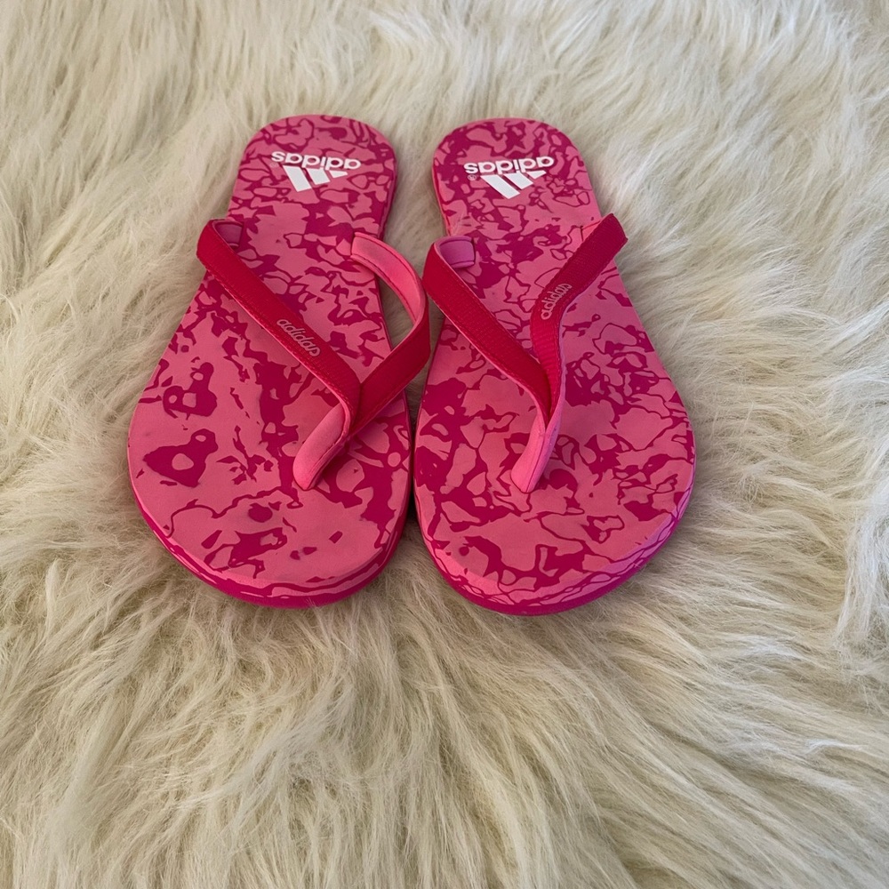 Adidas pink woman’s flip flops size 7
